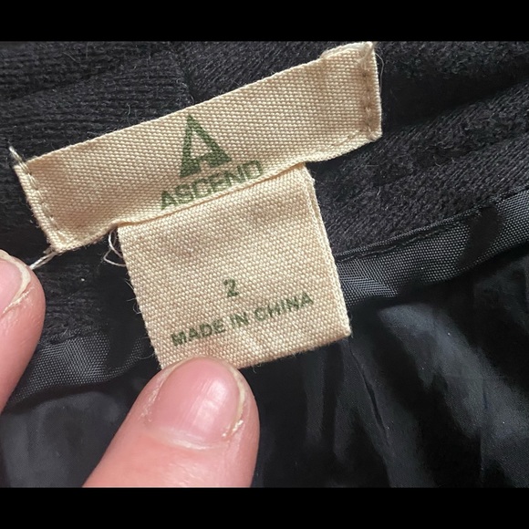 Ascend Warm Quilted Fall/Winter Mini - Picture 5 of 9